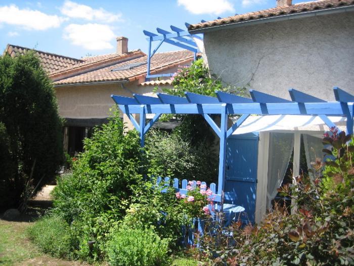 Bed and Breakfast Les Pierres Blanches Bonneuil-Matours Экстерьер фото